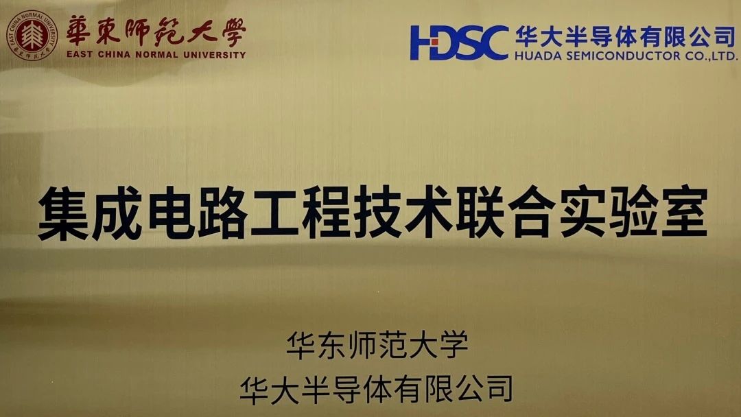 1695612594264876 (1).jpg